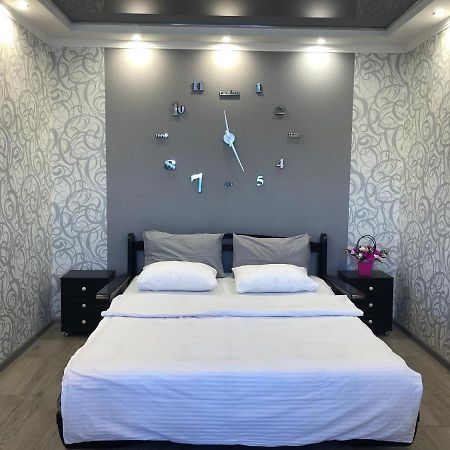 Apartamento Сдам Посуточно Однакомнатную Квартиру Jarkov Exterior foto
